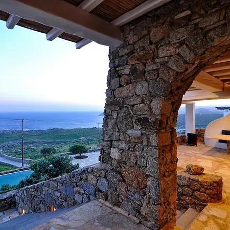 Lia Luxury Villa