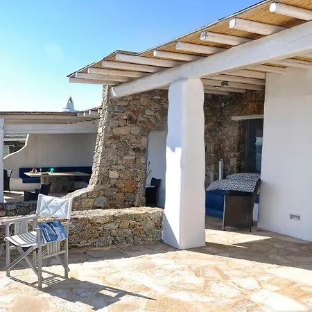 Lia Luxury Villa *
