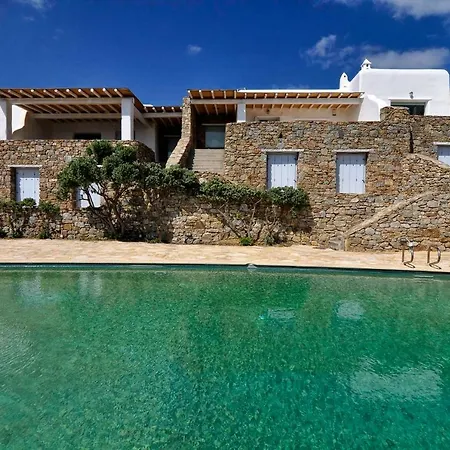 Lia Luxury Villa *